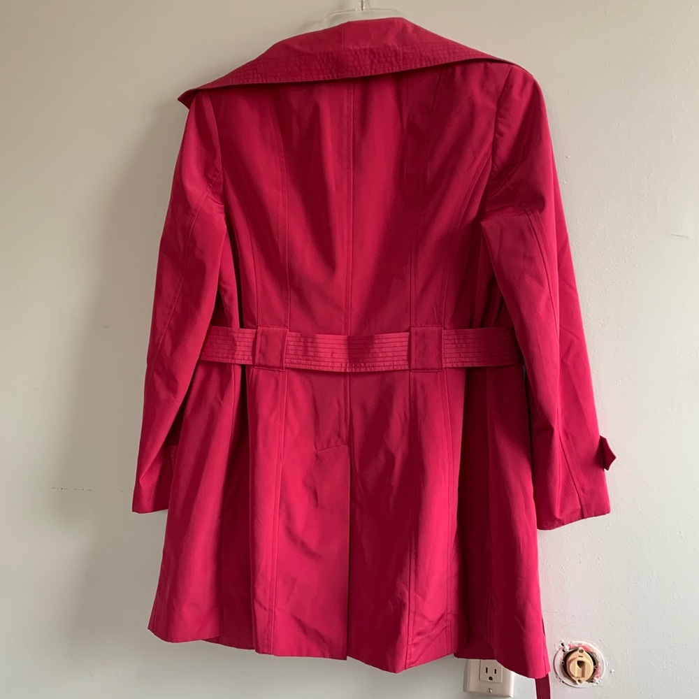 London Fog Jacket - Picture 2 of 3